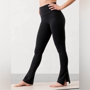NWT Athleta Elation Split Slim Flare